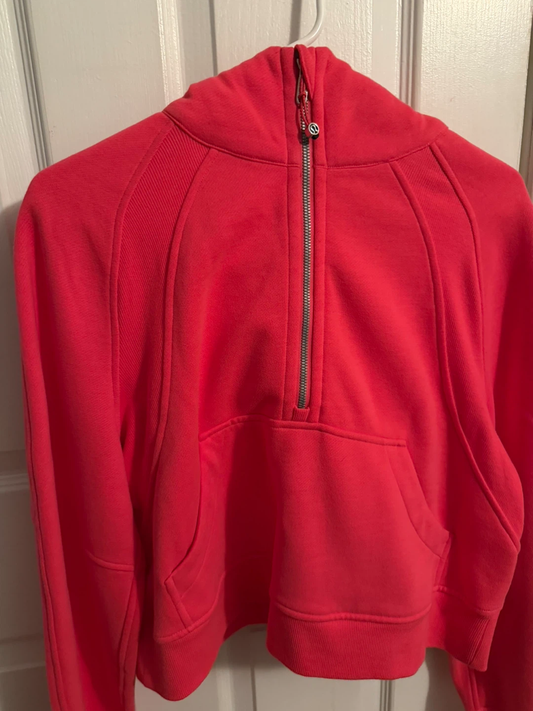 Lululemon scuba size Xs/s lipgloss