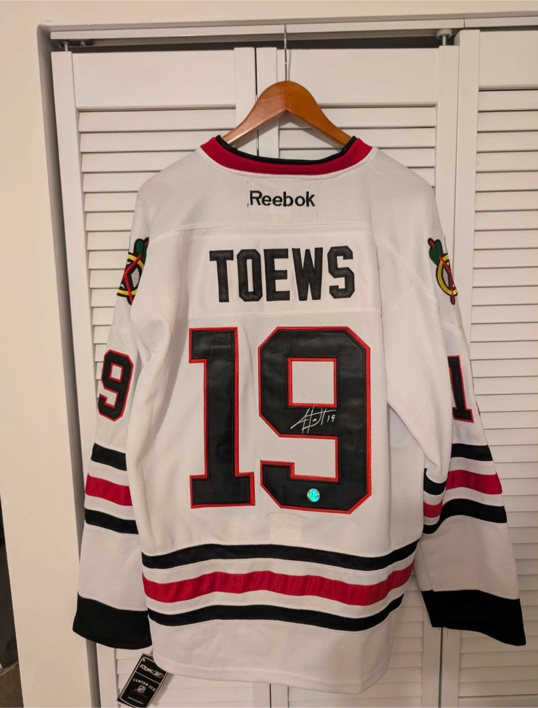 Reebok Chicago Blackhawks Toews Jersey signed 🏈