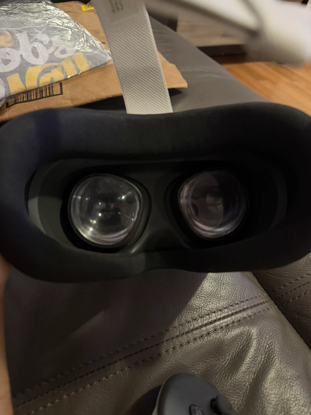 Meta Quest 3s VR Headset 128 gb - photo 4