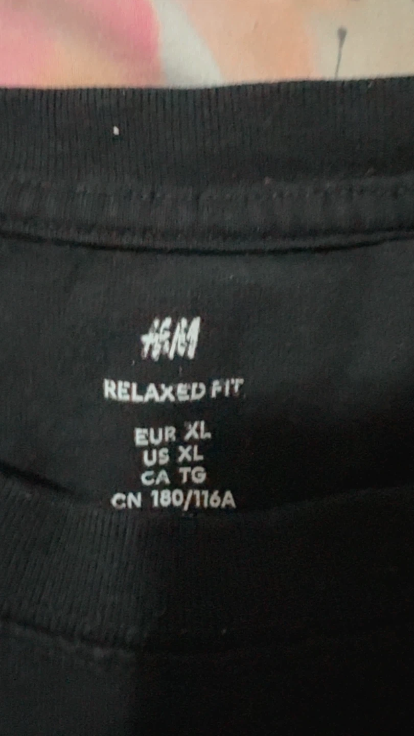 H&M 🏈 Relaxed Fit Black T-Shirt XL - photo 2