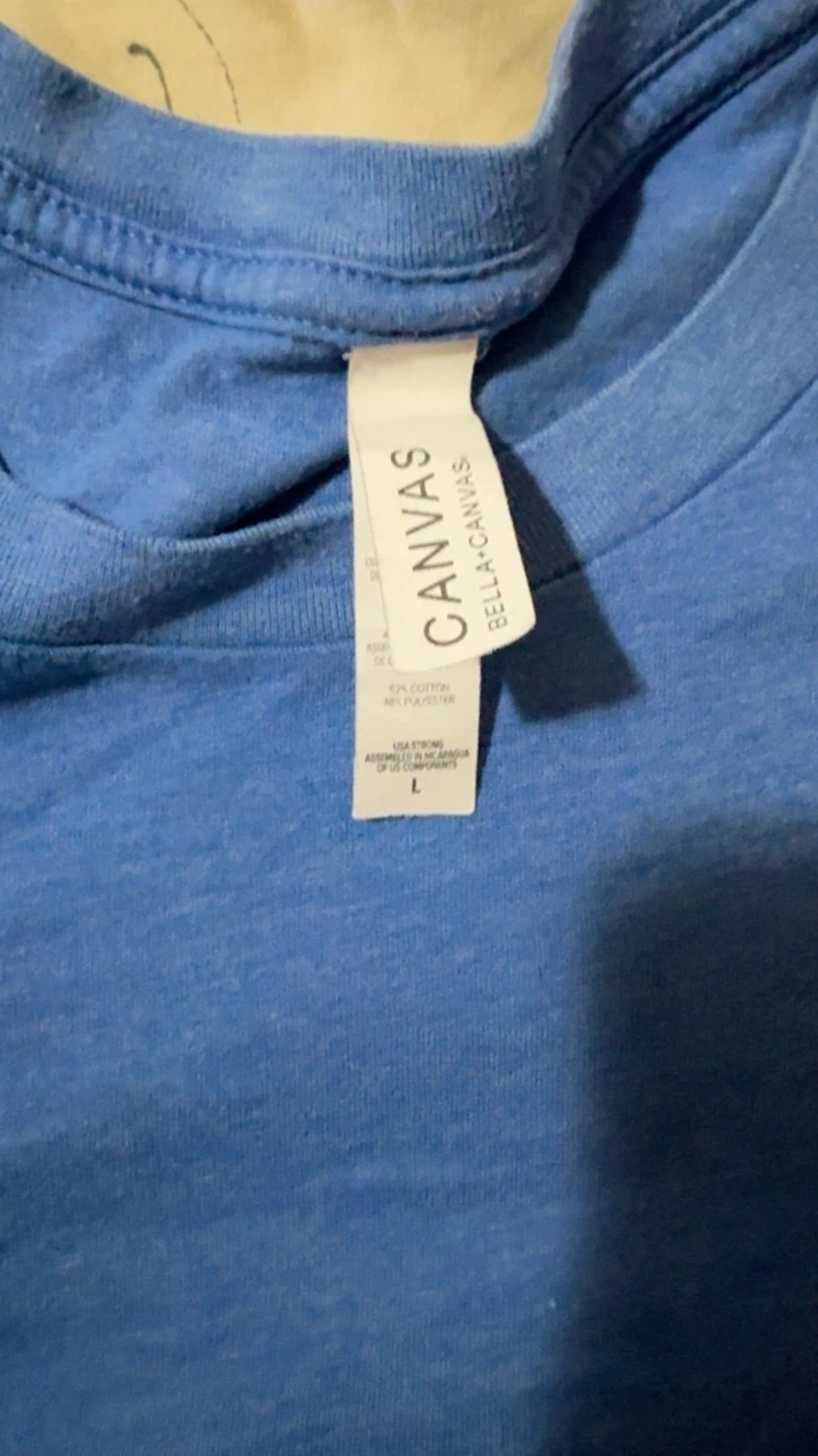 Amazon T-Shirt Size Large 🏈 - photo 2