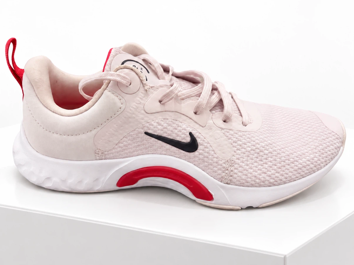 Nike Renew TR 11 Chaussures Femme Taille 6 Portées 1 fois – 40 $ - photo 3