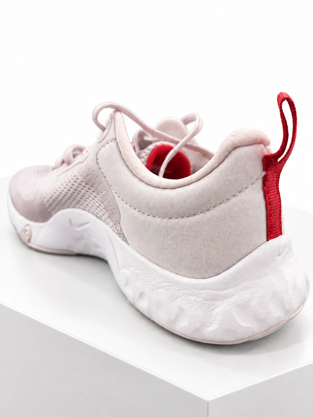 Nike Renew TR 11 Chaussures Femme Taille 6 Portées 1 fois – 40 $ - photo 4