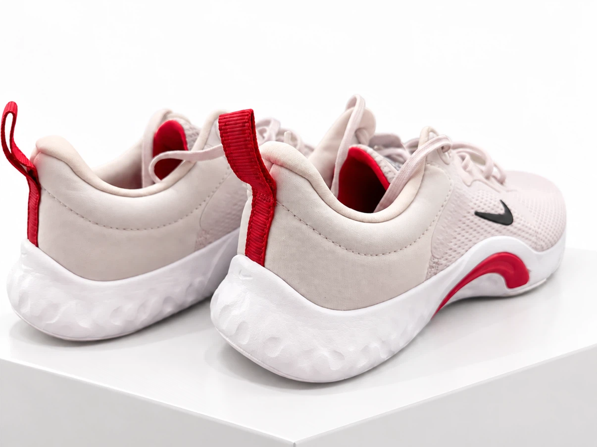 Nike Renew TR 11 Chaussures Femme Taille 6 Portées 1 fois – 40 $ - photo 5