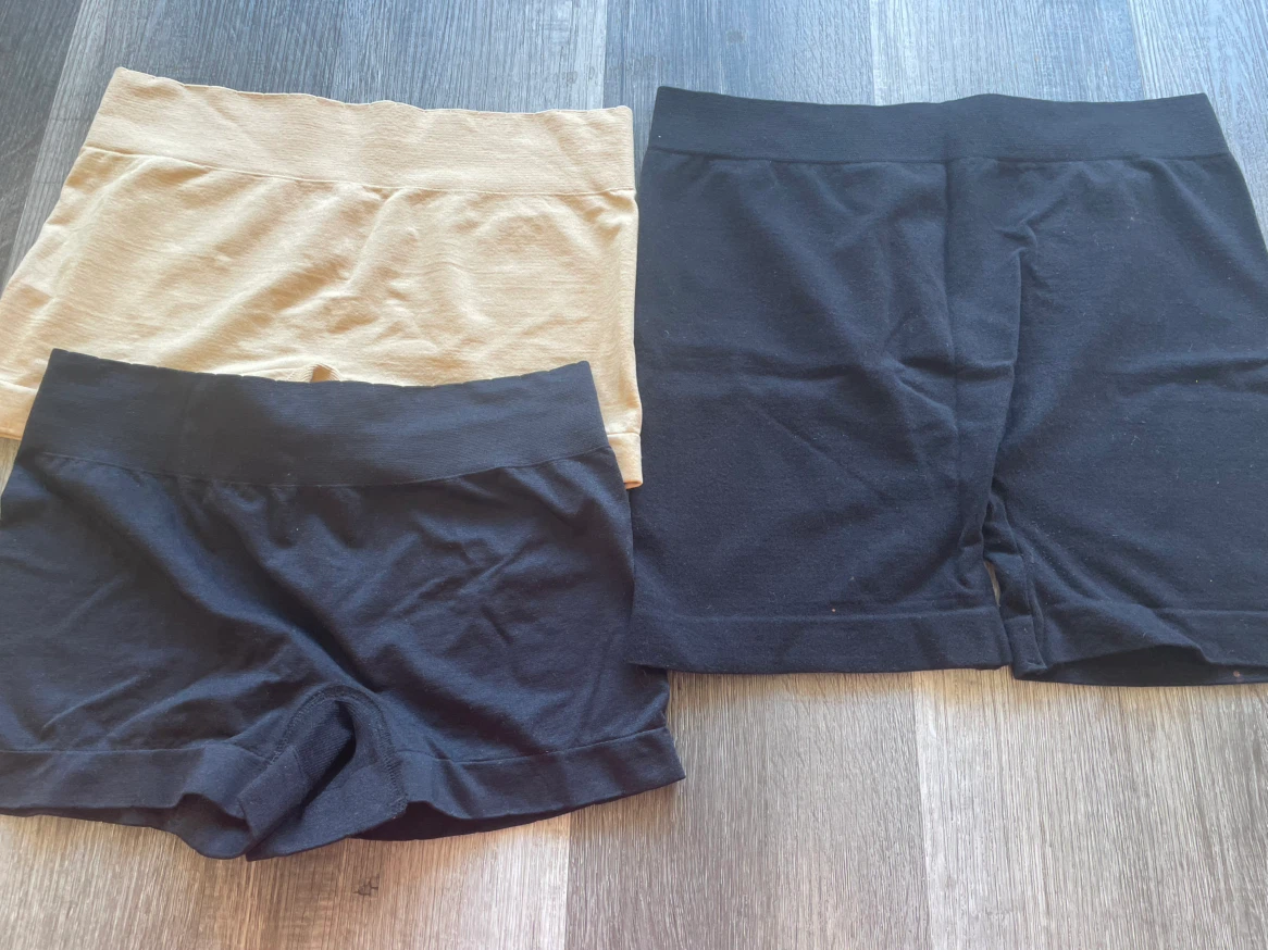 Set of 3 seamless biker shorts🏈