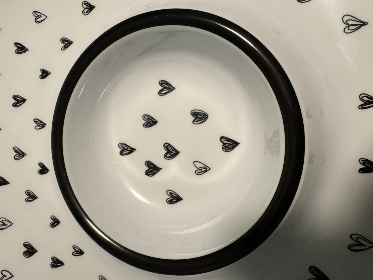 Rachel Zoe White And Black Hearts Chip Dip Serving Tray Vintage - photo 2