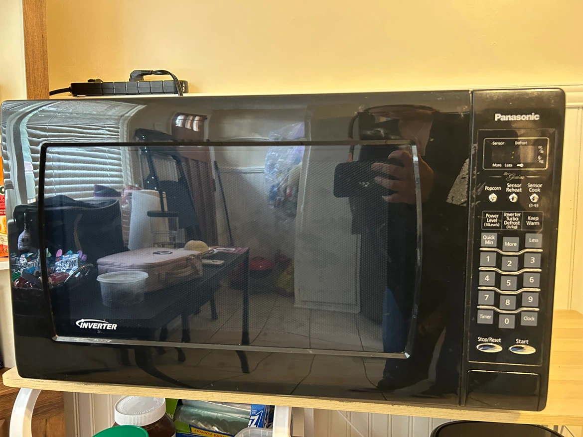 Panasonic Inverter Microwave Oven – 1200W