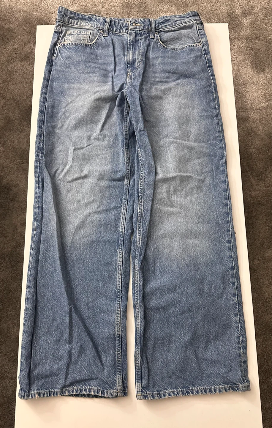 NEW HM Wide-Leg Jeans