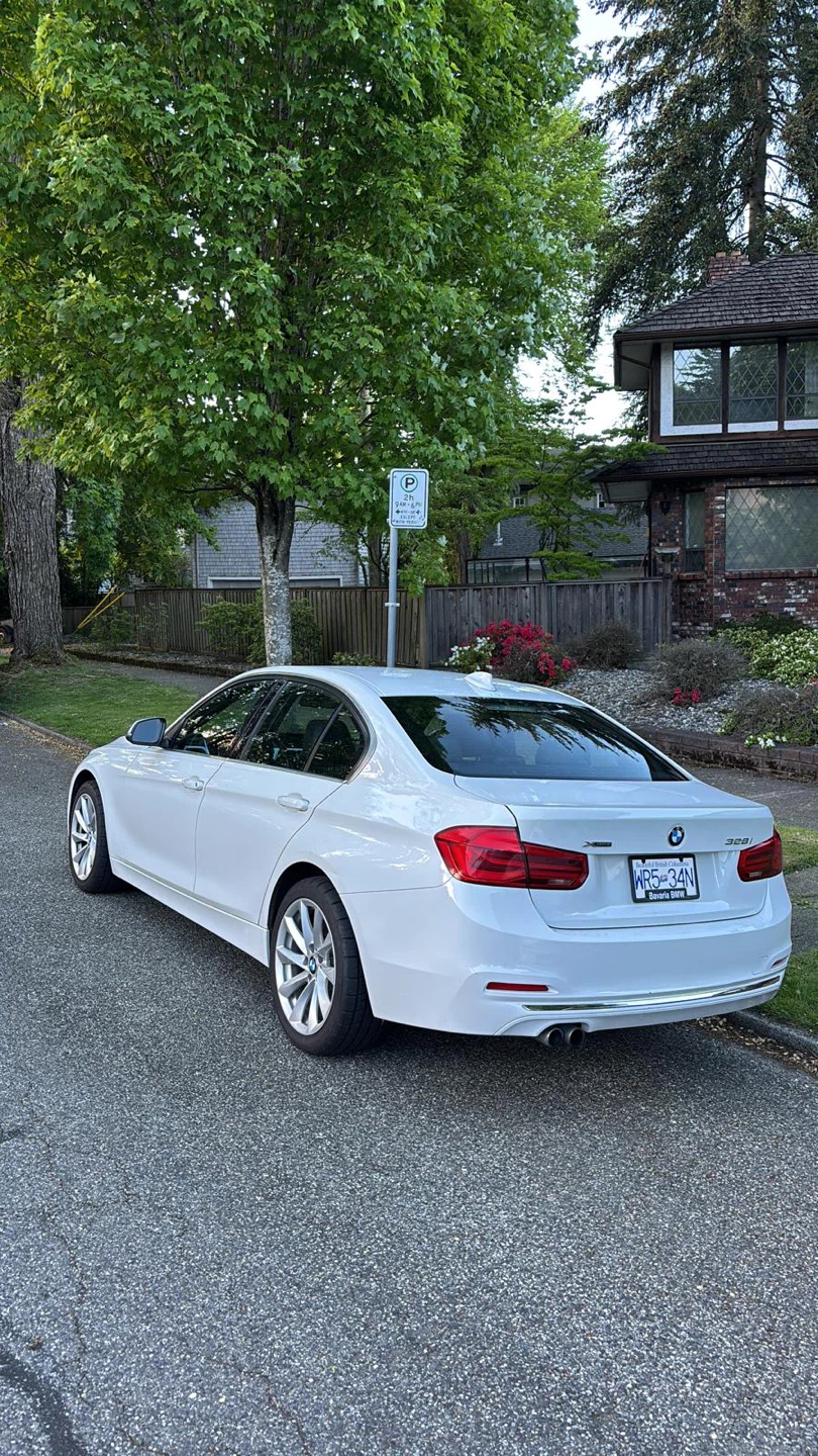 BMW 328i xDrive Sedan - photo 5