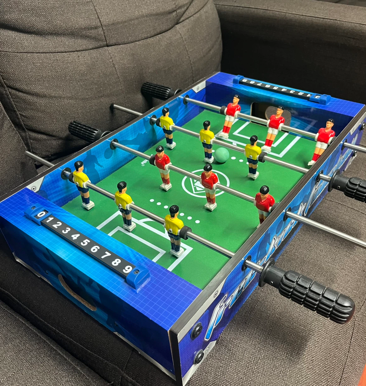 Franklin tabletop foosball game