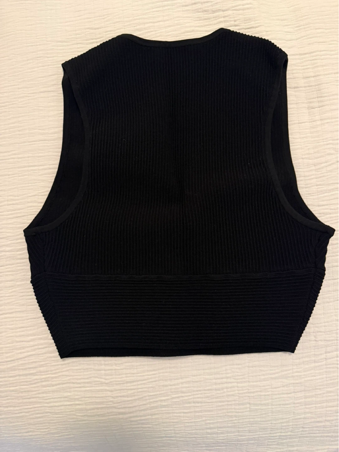 Aritzia Babaton Black Knit Crop Top - photo 4