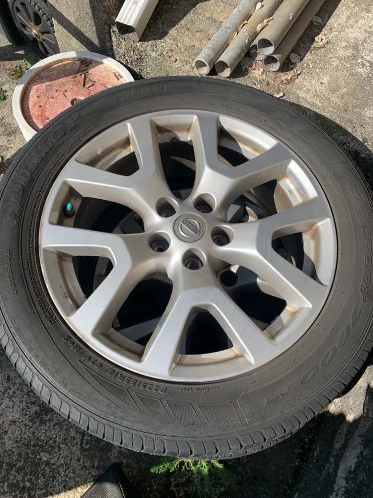 Dunlop P225/55R18 Tires with Nissan Rims