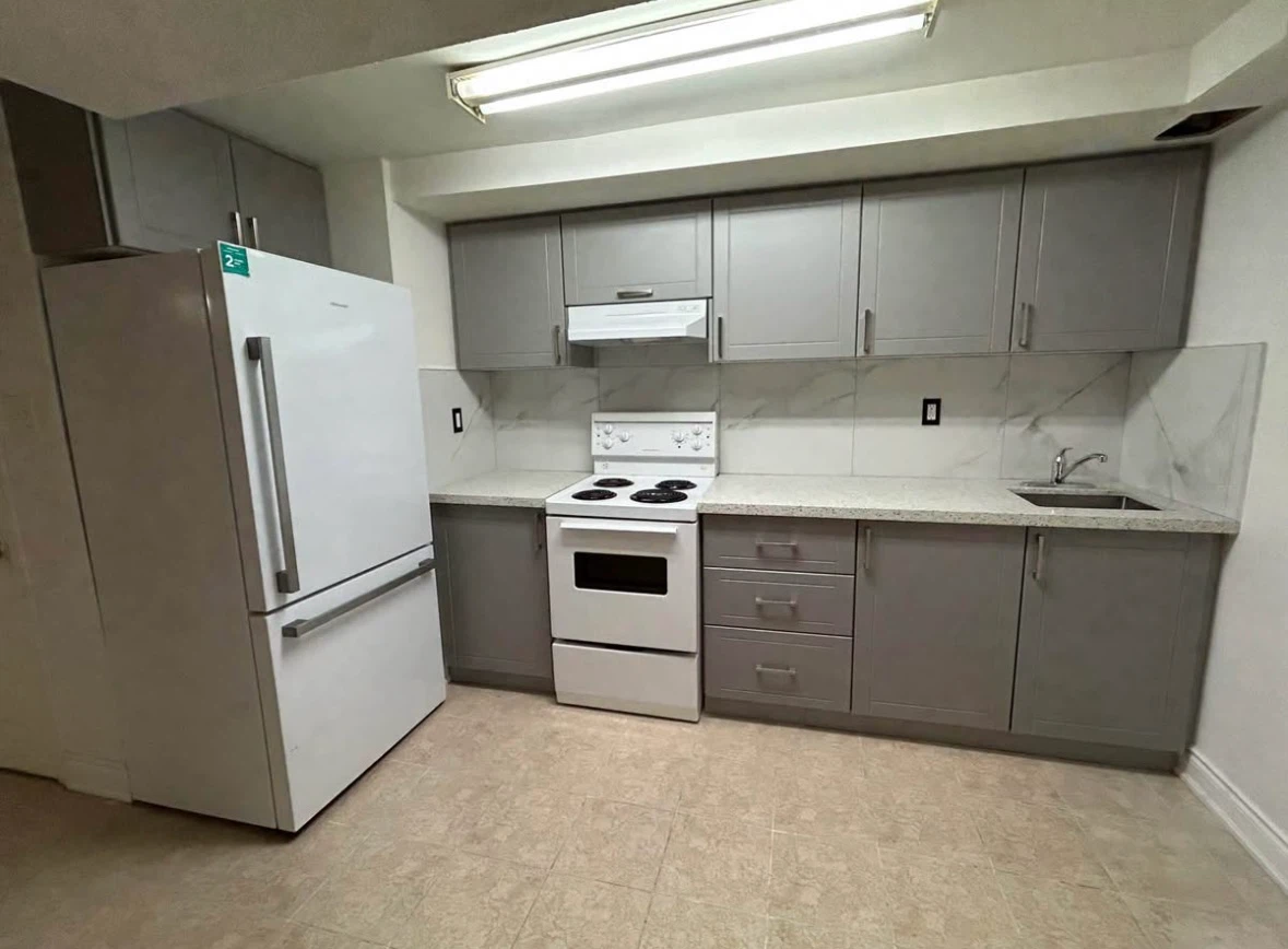 2-BEDROOM BASEMENT FOR RENT - photo 4
