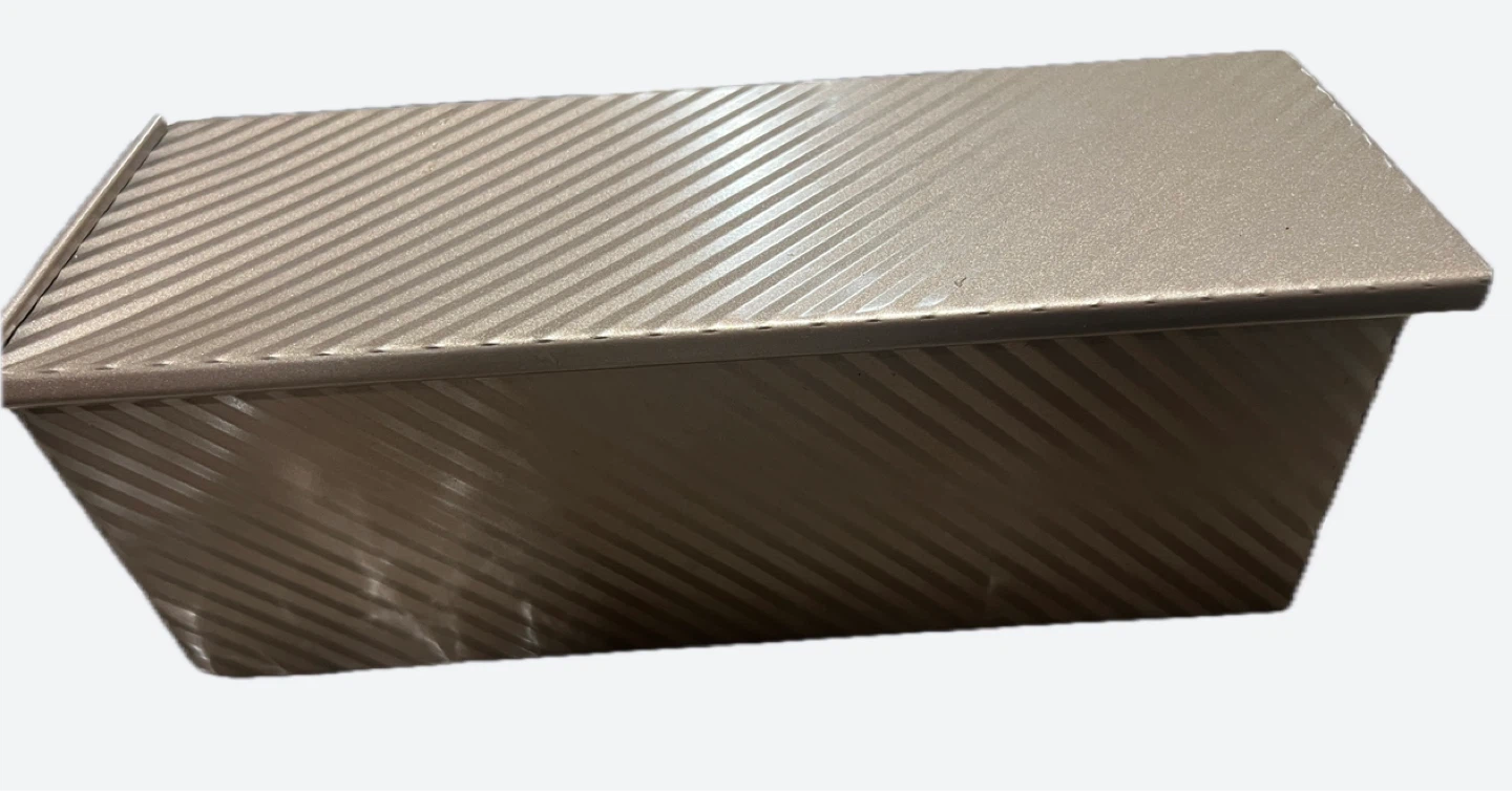 🏈Gold Non-Stick Loaf Pan with Lid
