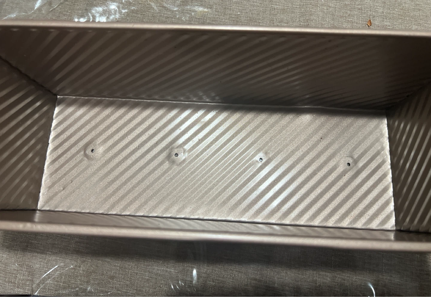 🏈Gold Non-Stick Loaf Pan with Lid - photo 3