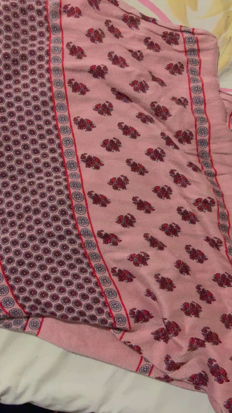 Pink Floral Pattern Scarf 🏈 - photo 2