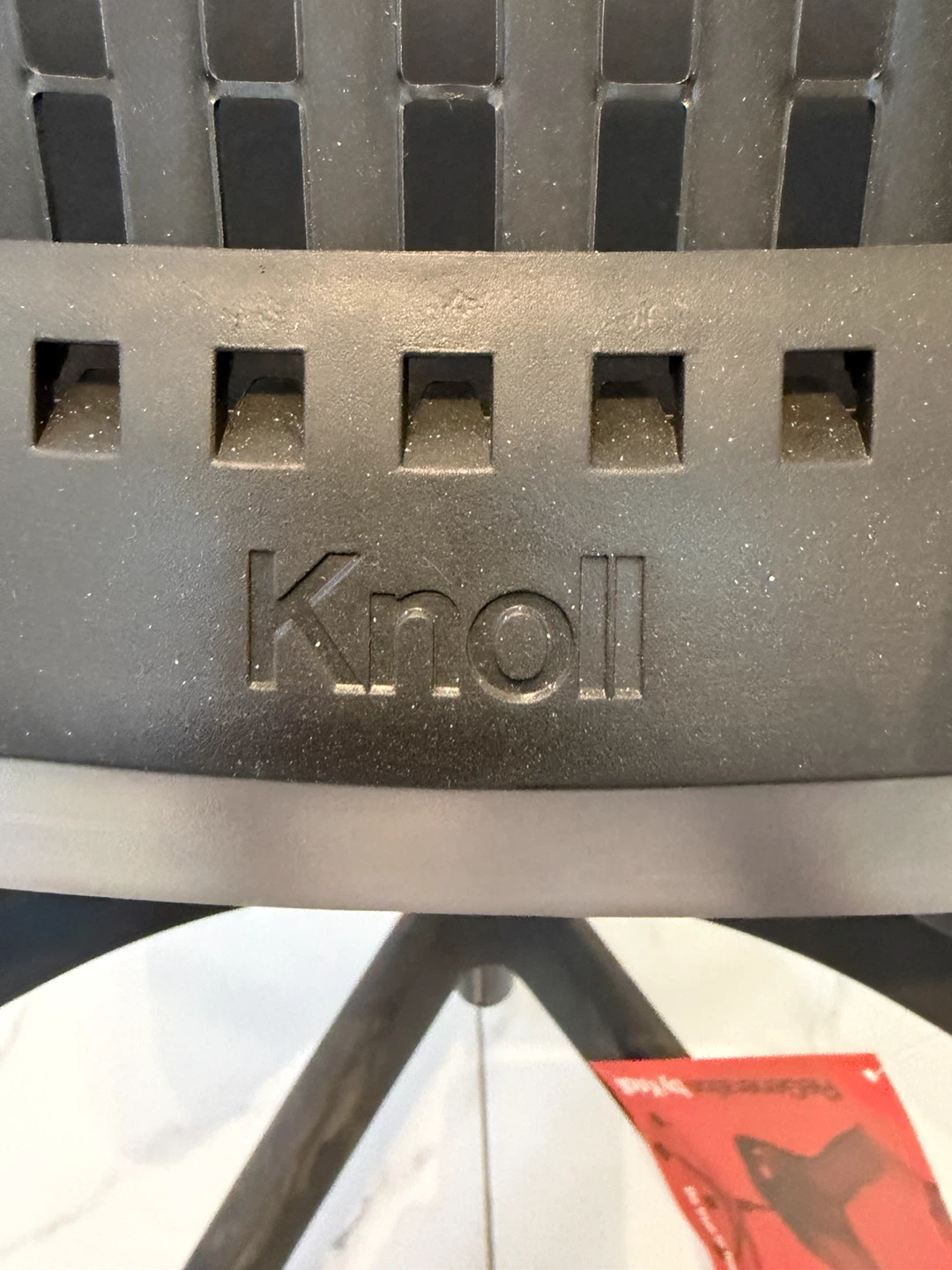 Brand new Knoll Regeneration chair - photo 5