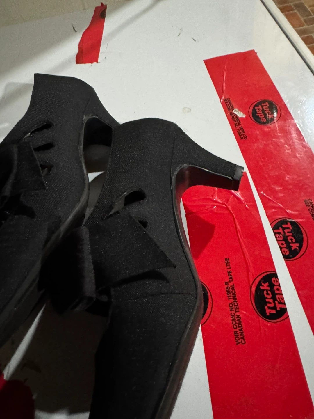 Naturalizer Black Heels Size 6M 🏈 - photo 2