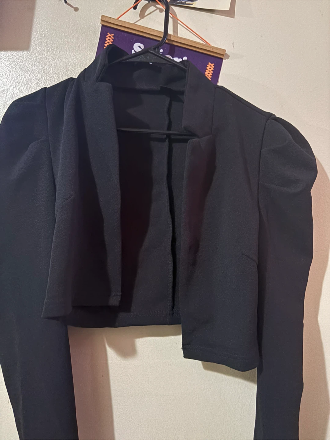 Black Puff Sleeve Cropped Blazer