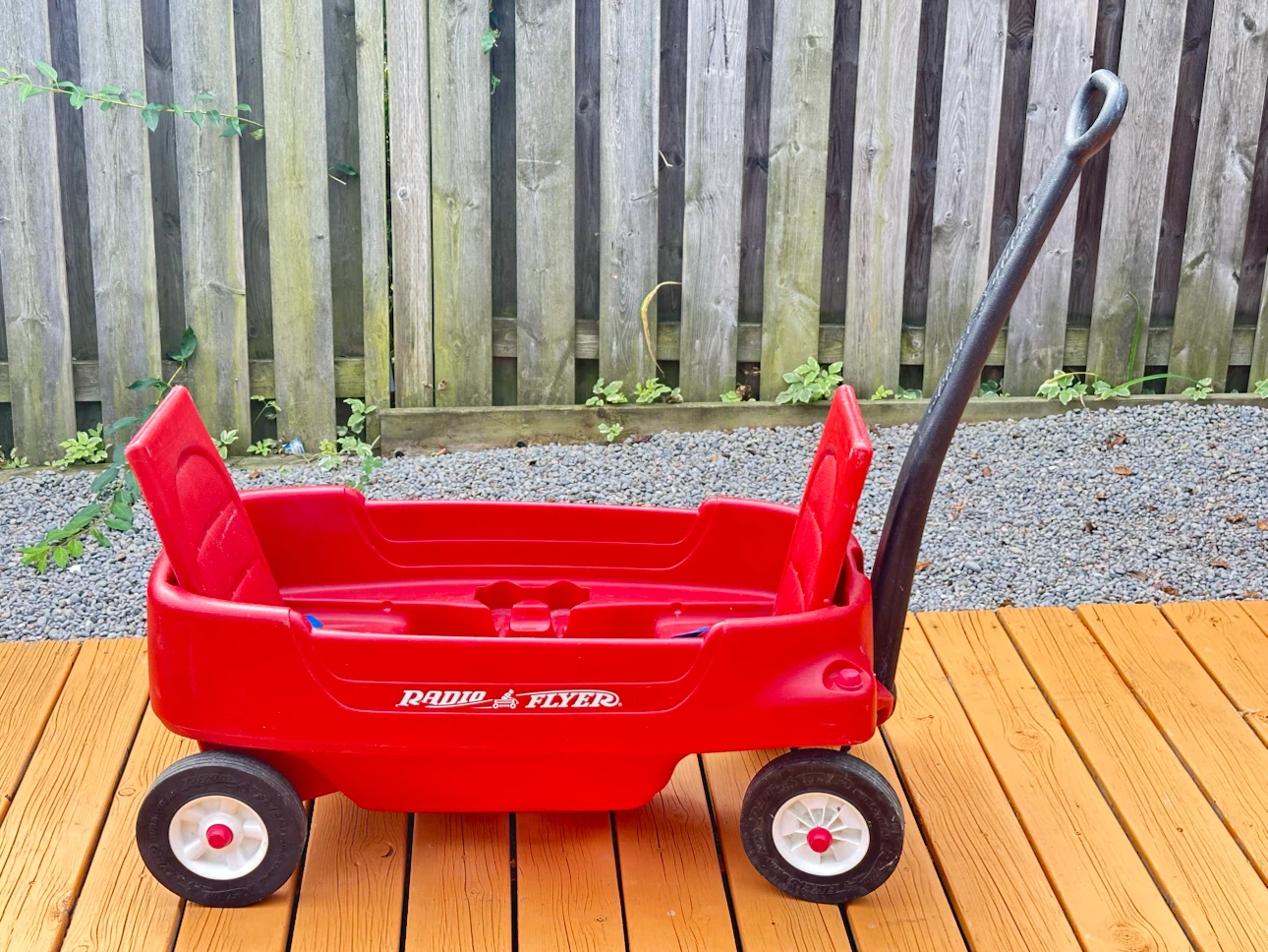 Radio Flyer red plastic wagon - photo 4