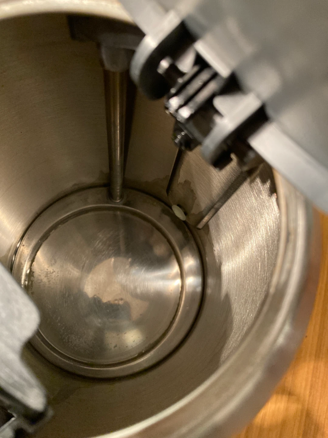 Black & Decker 1.7L Stainless Steel Kettle - photo 4