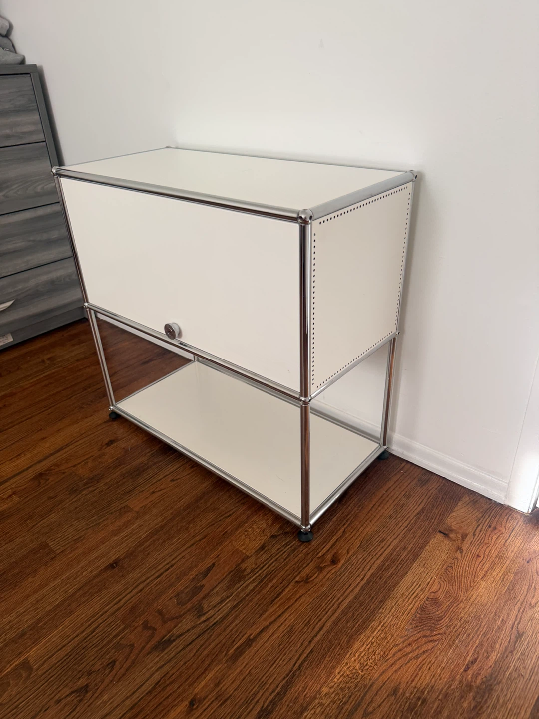 ORIGINAL USM STORAGE UNIT - photo 2