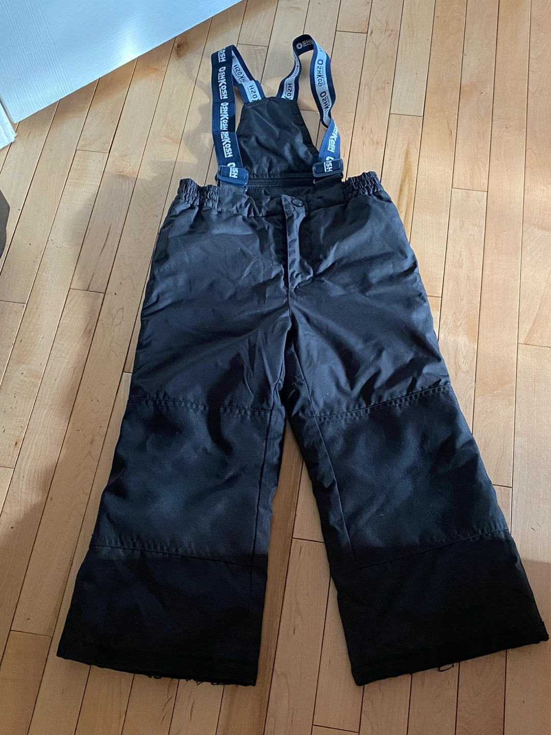 OshKosh B'gosh Black Snow Pants 🏈
