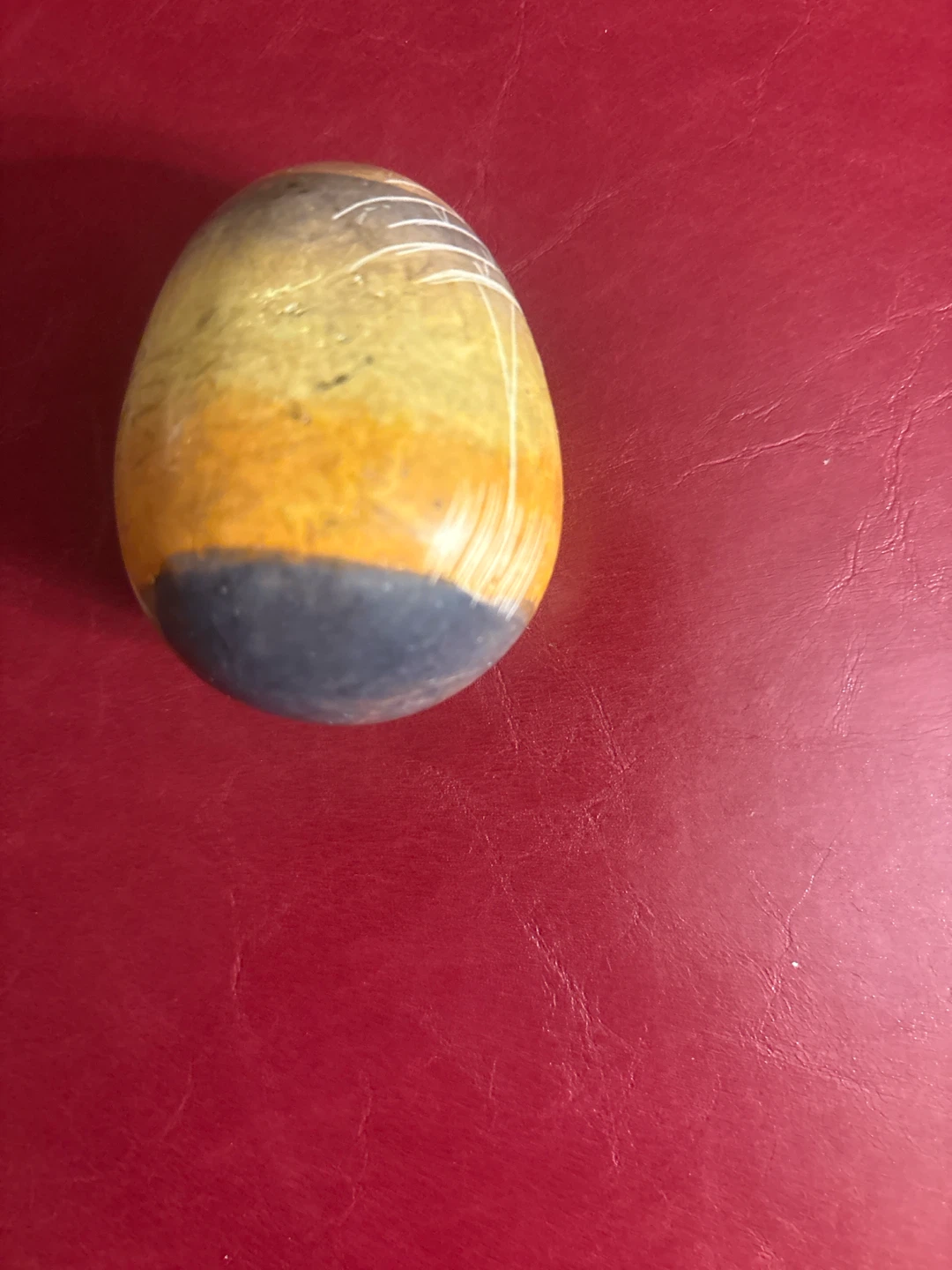 🏈 Hand-Carved Soapstone Decorative Egg - photo 2