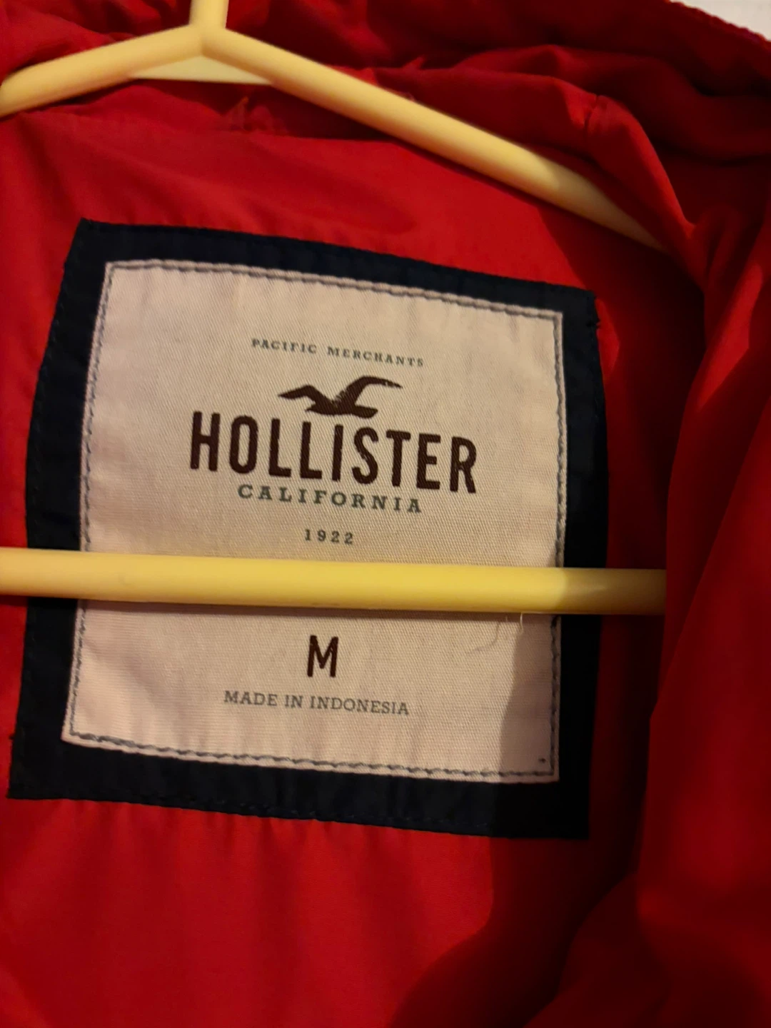 Hollister Red Puffer Jacket 🏈 - photo 2