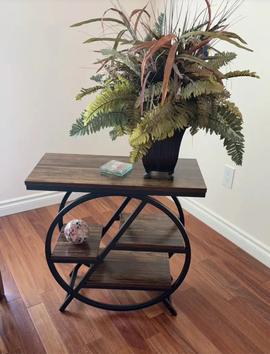 Vintage Industrial Style Round Accent Table - photo 2