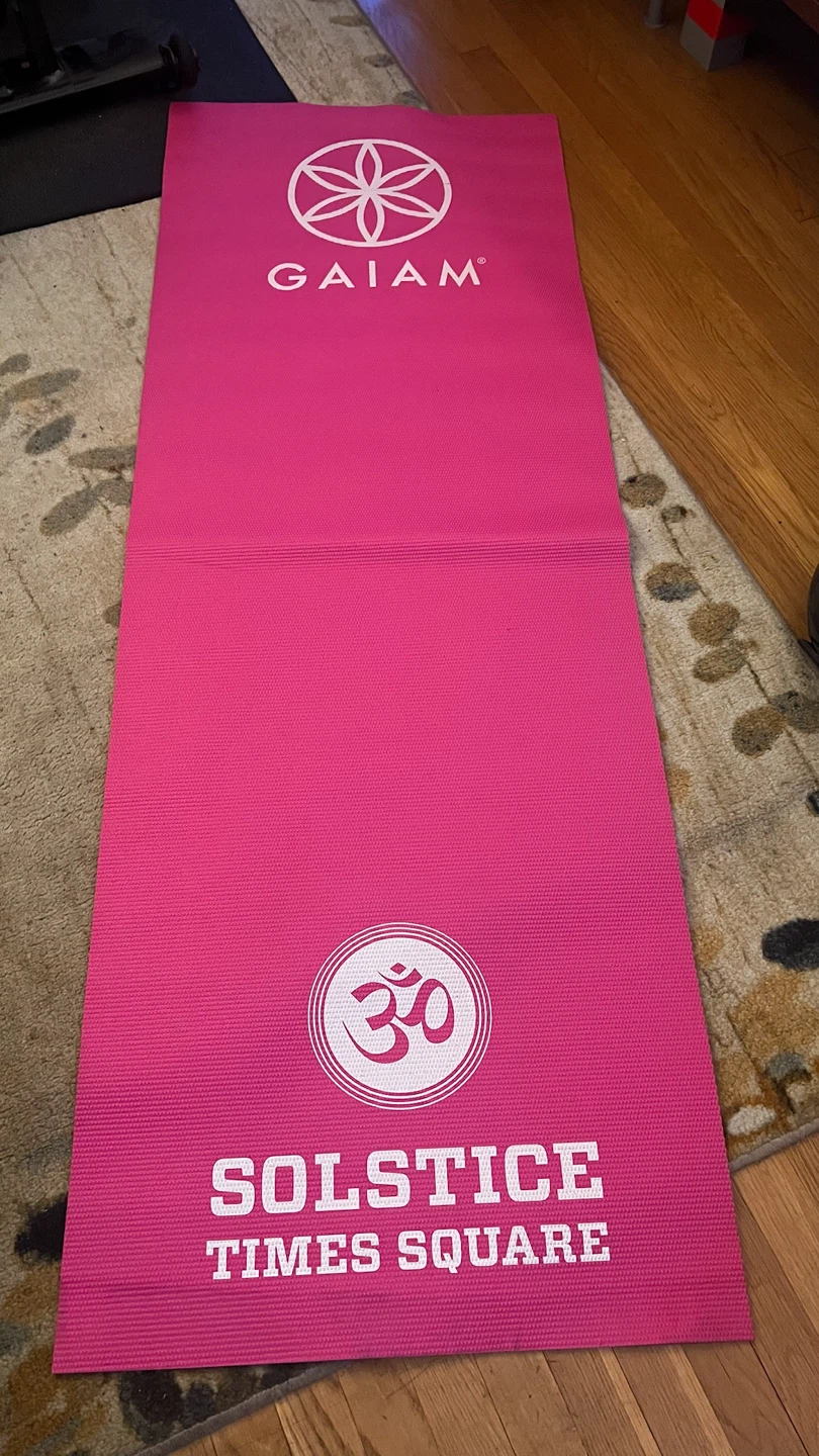 🏈 Gaiam Hot Pink 6MM Yoga Mat from Solstice Times Square Event