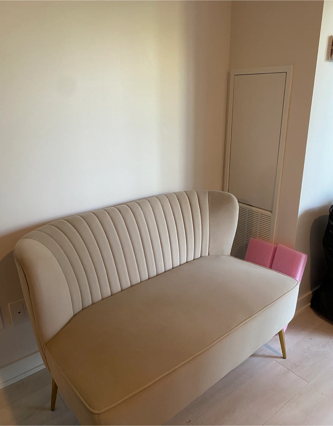 Velvet Loveseat - photo 2