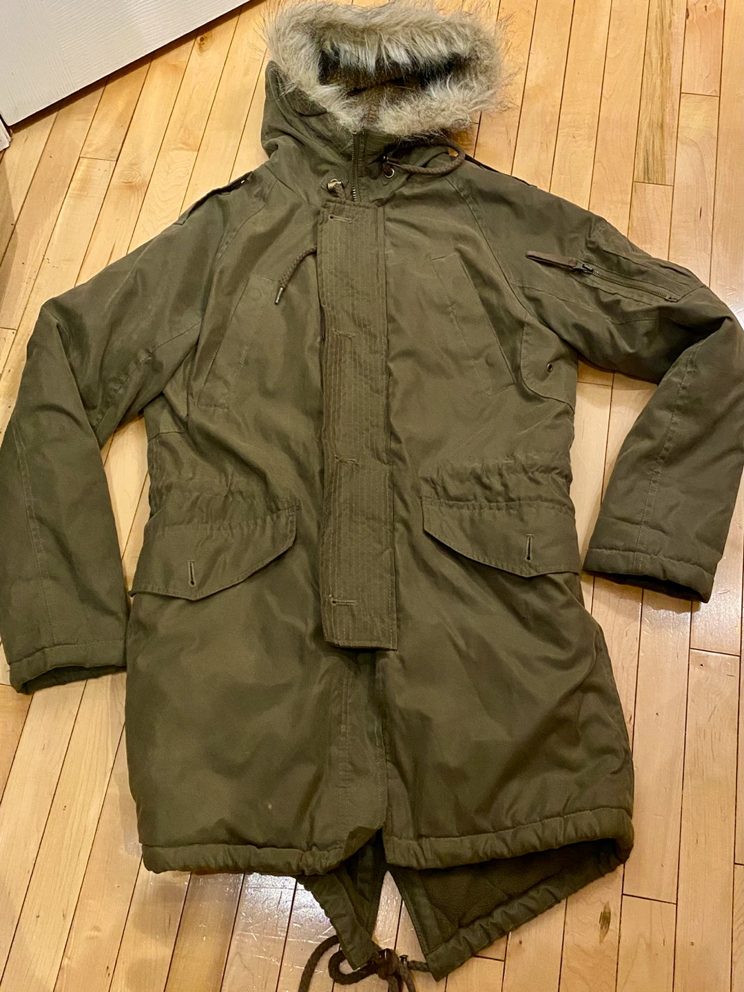 Urban Heritage Olive Green Parka 🏈