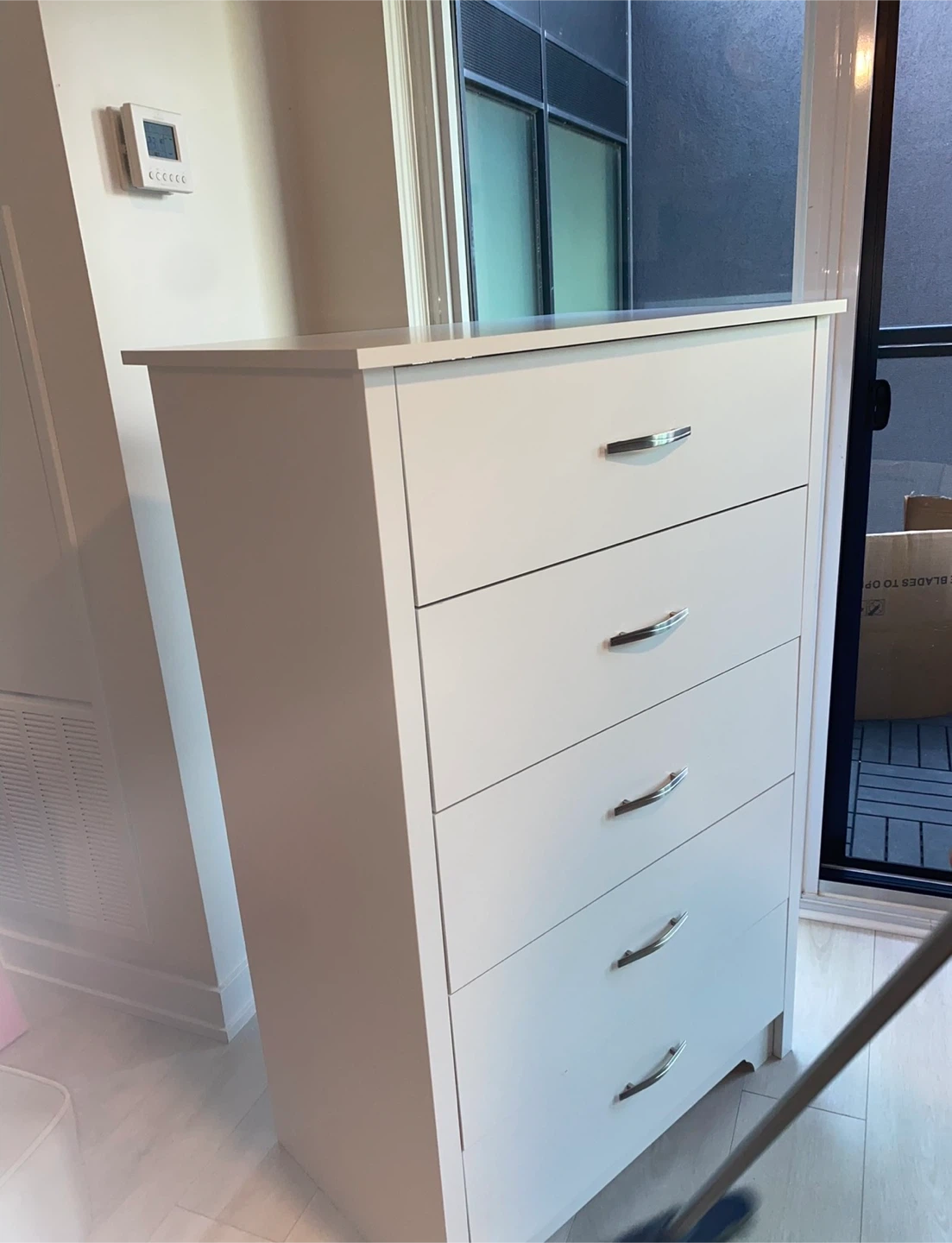 White 5-Drawer Chest of Drawers - photo 2