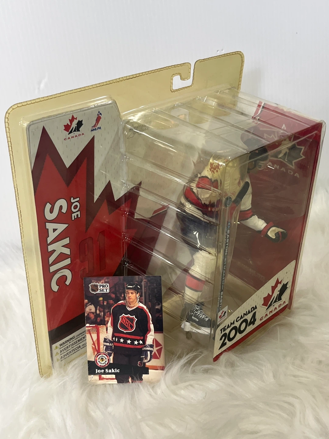 McFarlane NHL Sports Picks Joe Sakic Team Canada 2004 Figure - photo 5