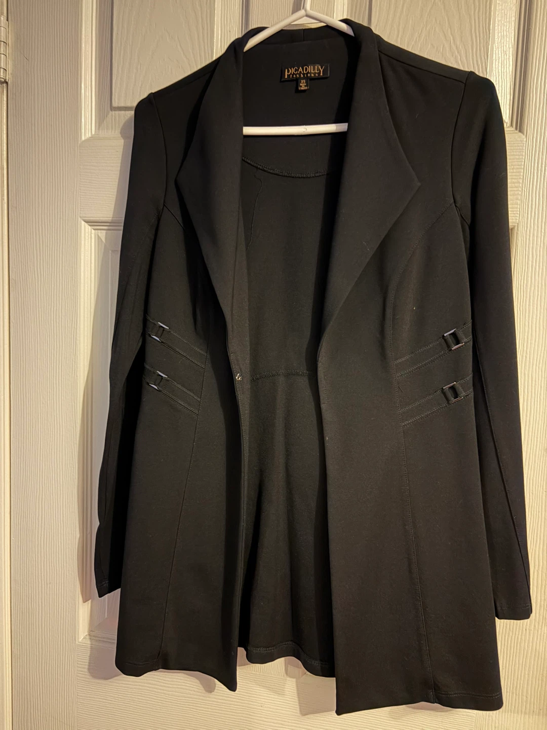Picadilly Fashions Black Blazer 🏈