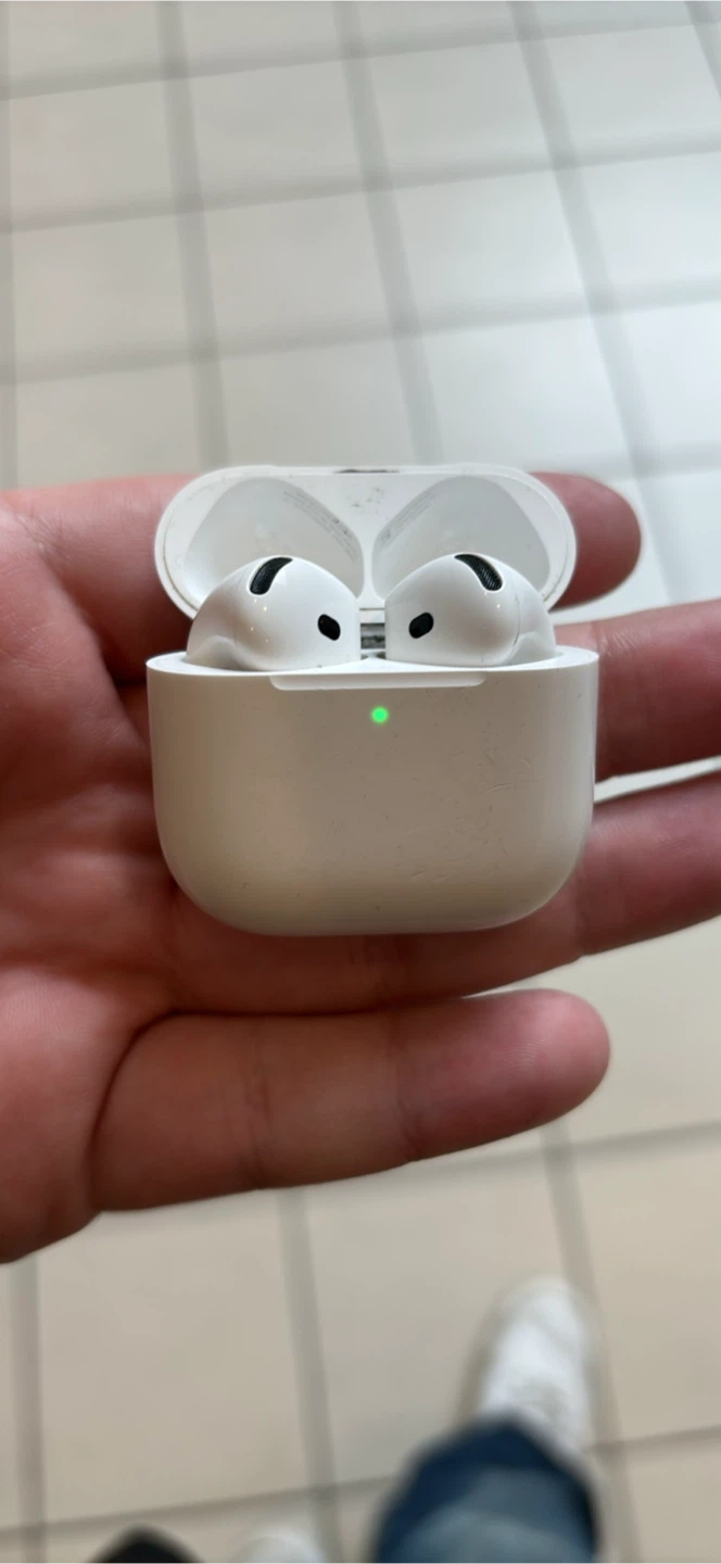 AirPods 4’s,      PICK UP ONLY - photo 2