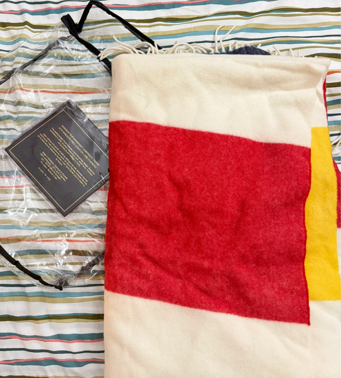 New Hudson's Bay Windsor Lambswool Throw - photo 3