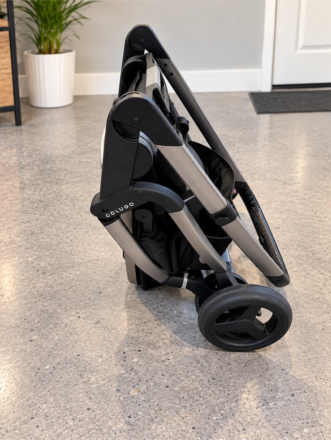 Colugo Compact Stroller - photo 2