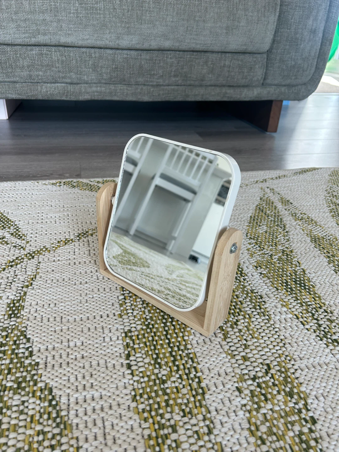 Double-Sided Tabletop Mirror – Magnifying & Regular Mirror