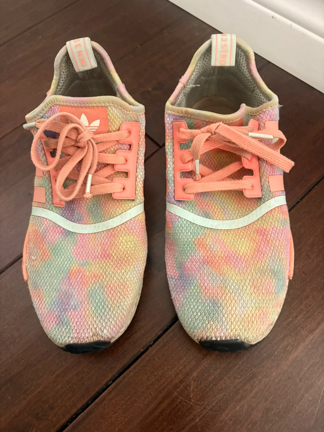 🏈Adidas NMD R1 Sneakers