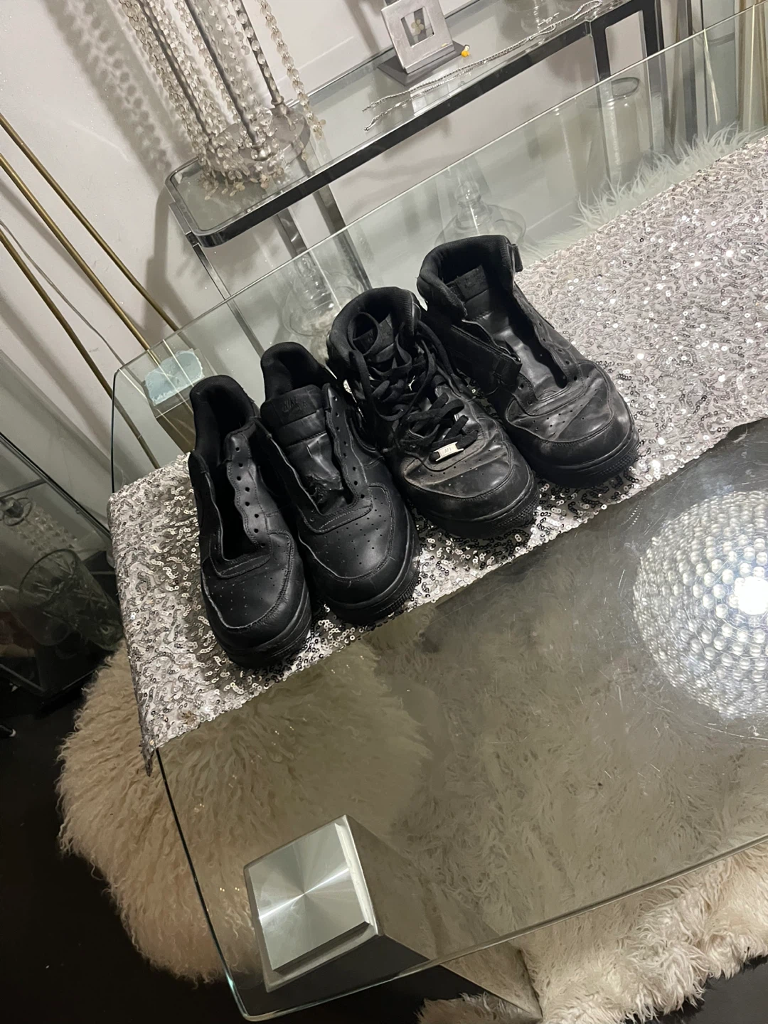 Black Nike Air Force 1 Sneakers size 13 10$ each pair