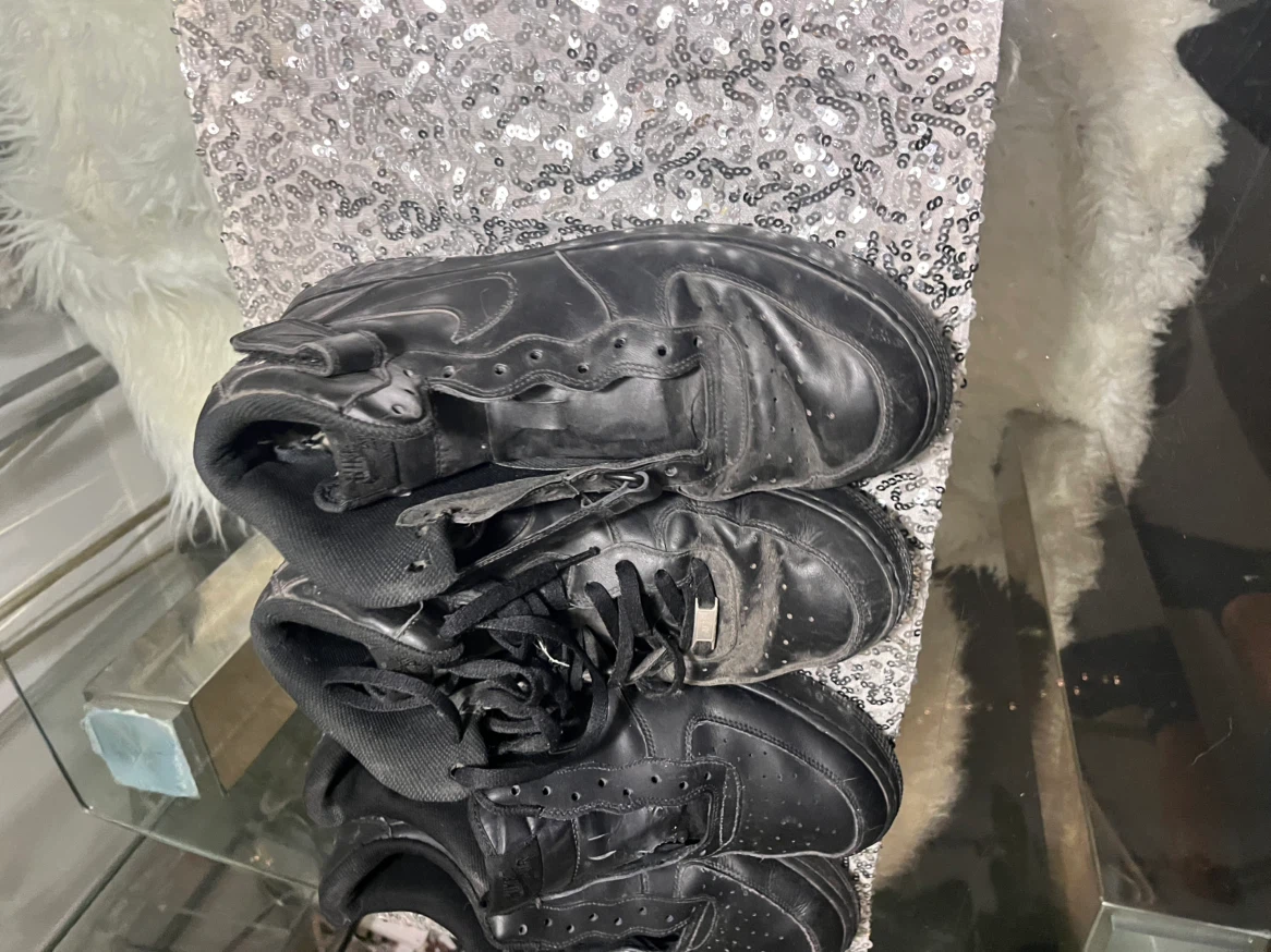 Black Nike Air Force 1 Sneakers size 13 10$ each pair - photo 4