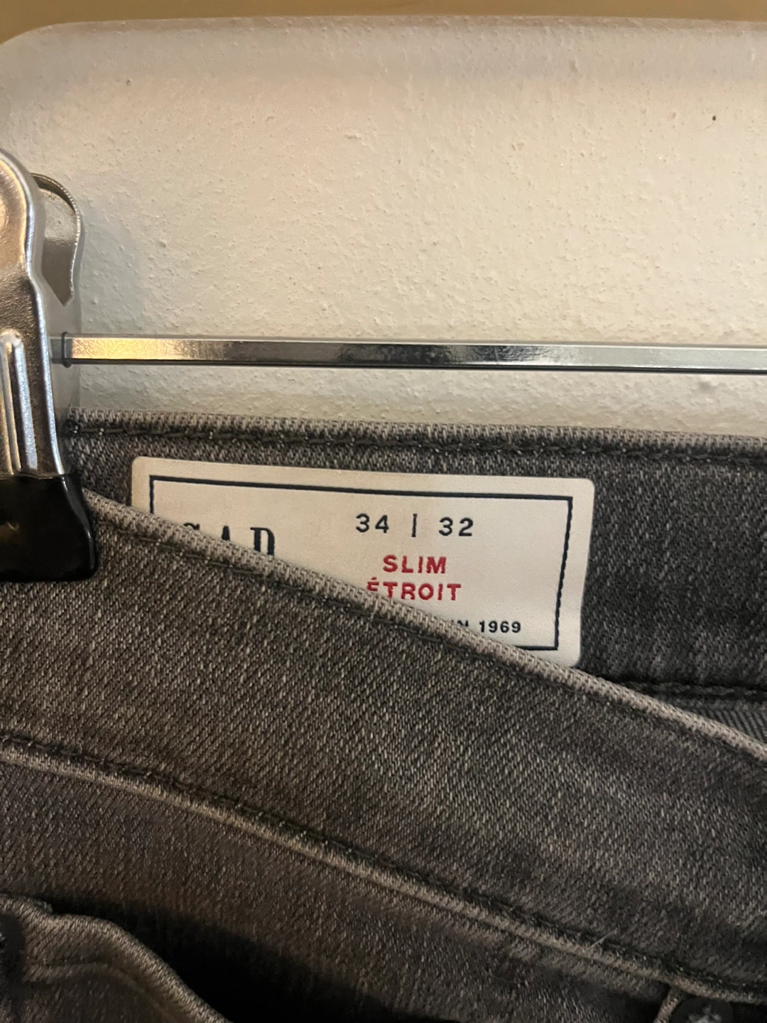 Gap Slim Jeans - 34x32 - photo 2