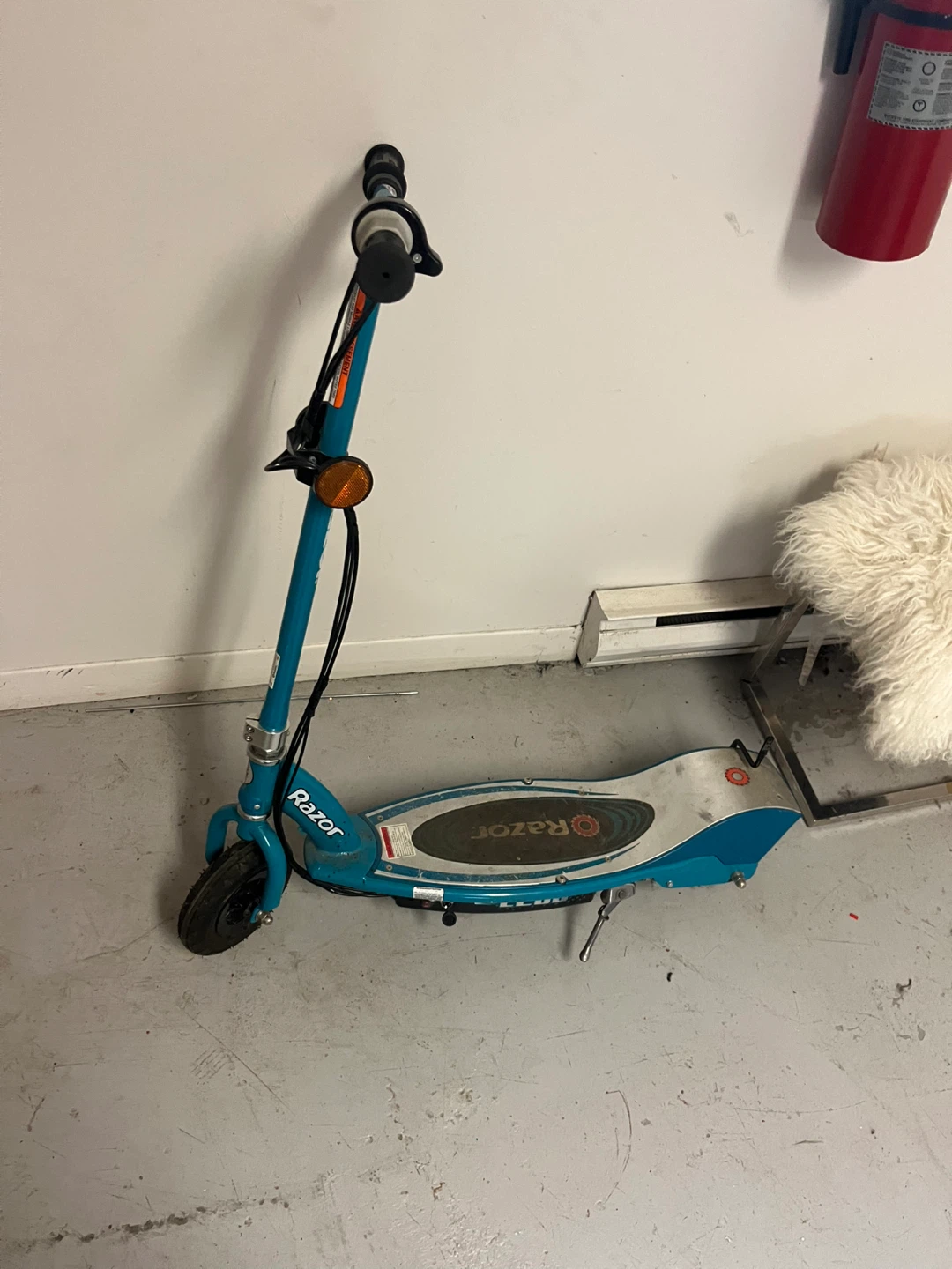 Razor electric scooter dead and missing charger