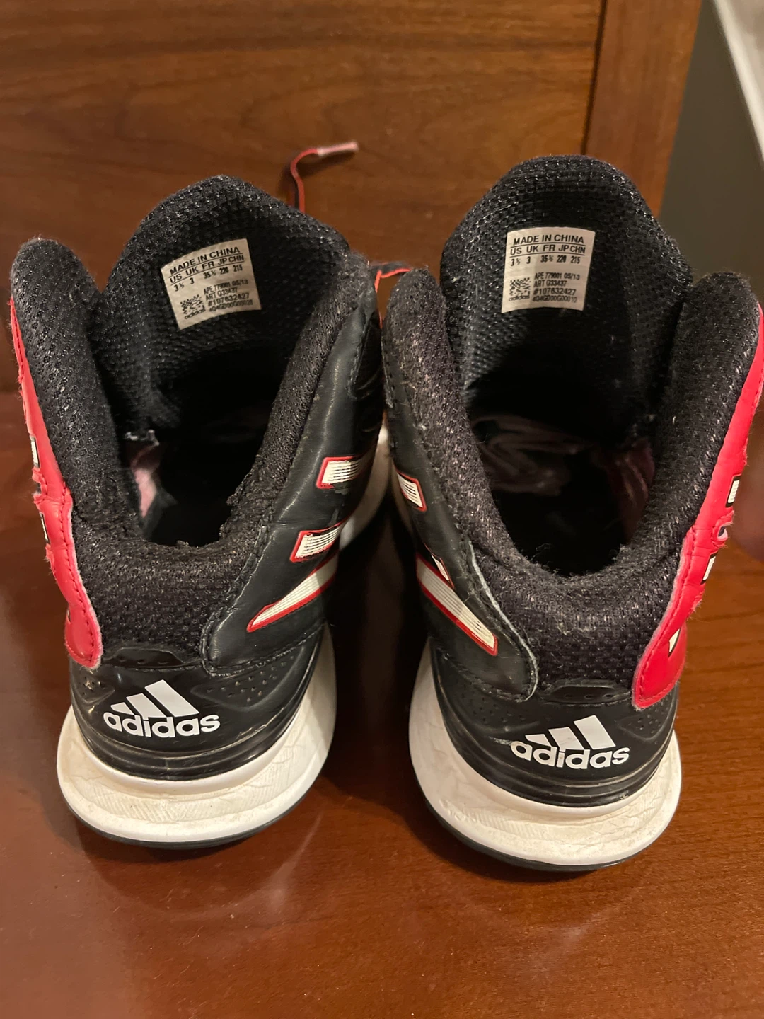 Adidas high-top shoes - photo 2
