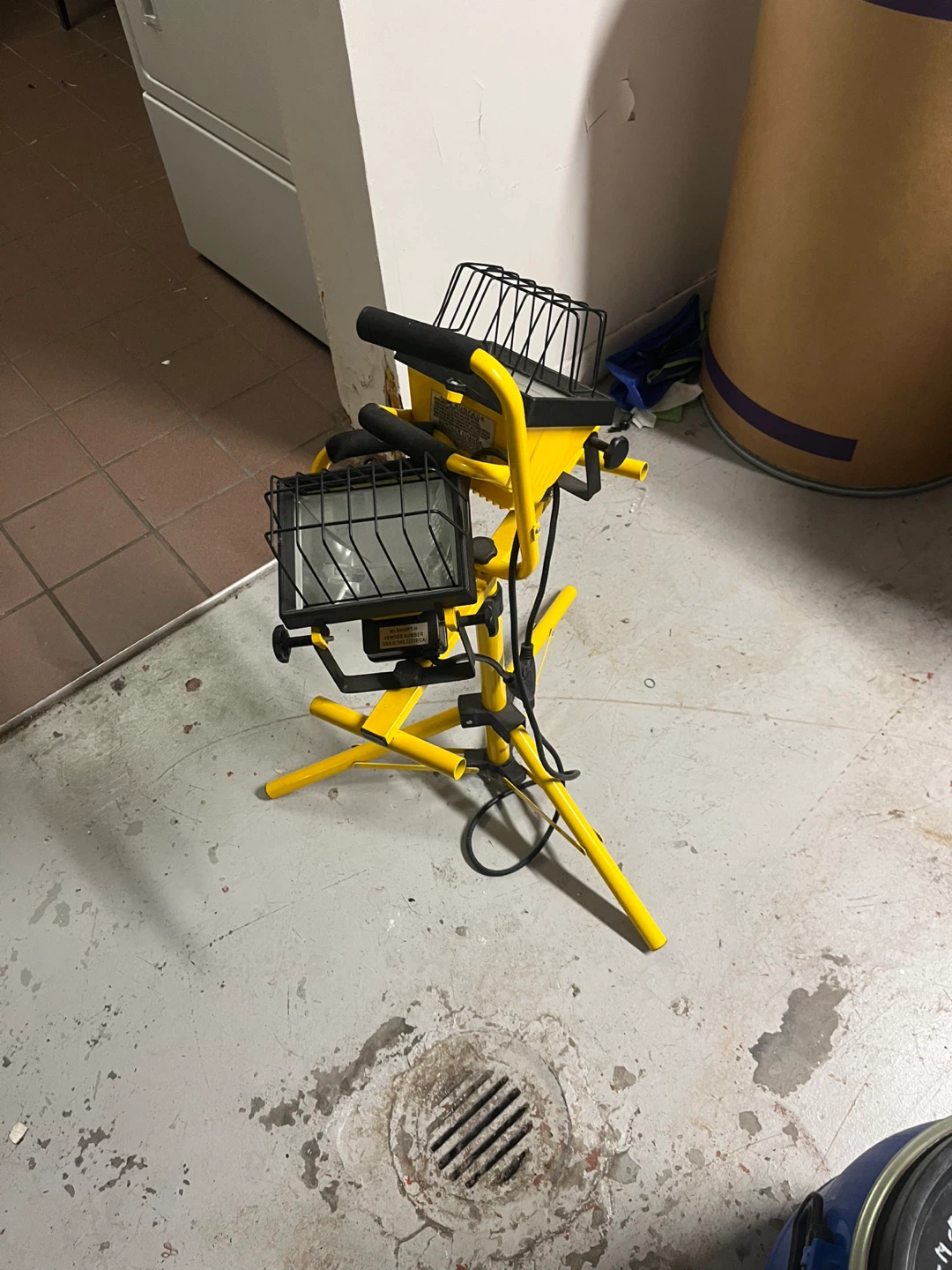 Twin Head Work Light with Stand