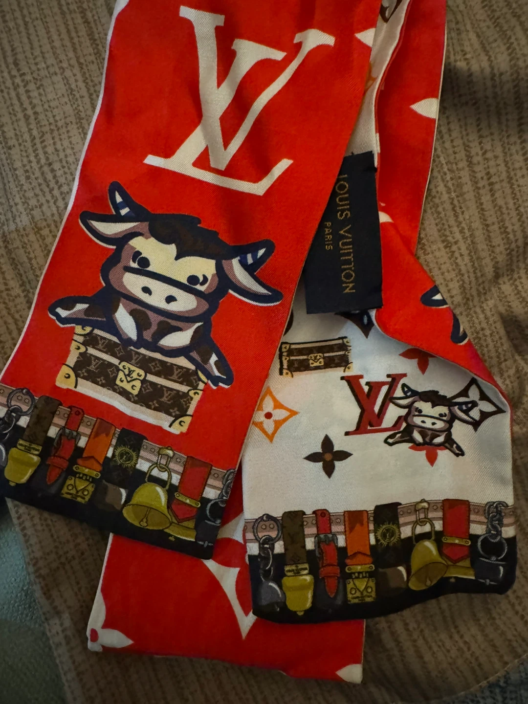 Authentic Louis Vuitton Monogram Reversible Scarf