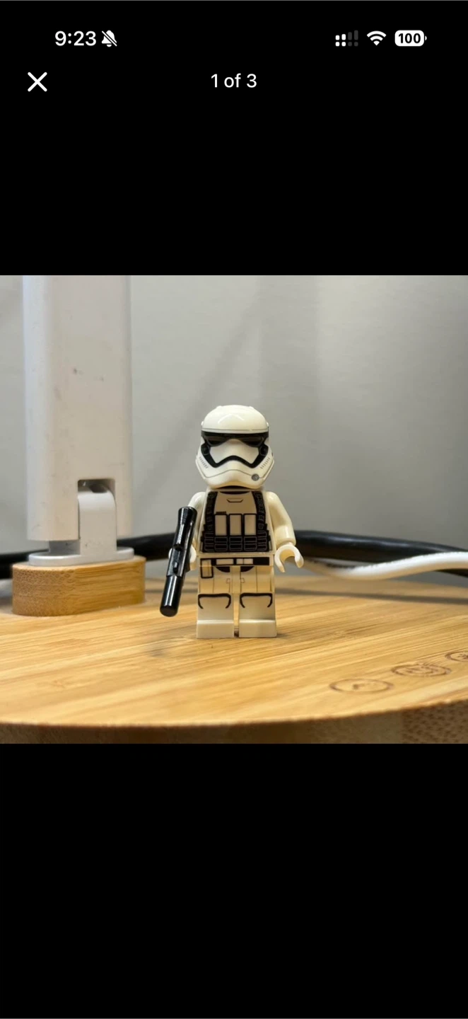 LEGO Minifigures - photo 2