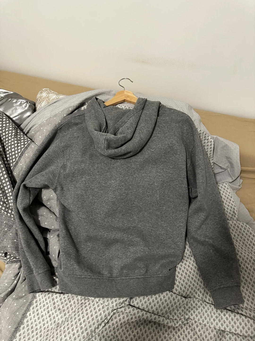 Nike Jordan Grey Hoodie - photo 2